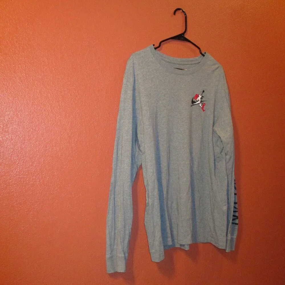 Jordan Shirt Men X Large Gray Red White Black Jumping Airman Long Sleeve Shirt